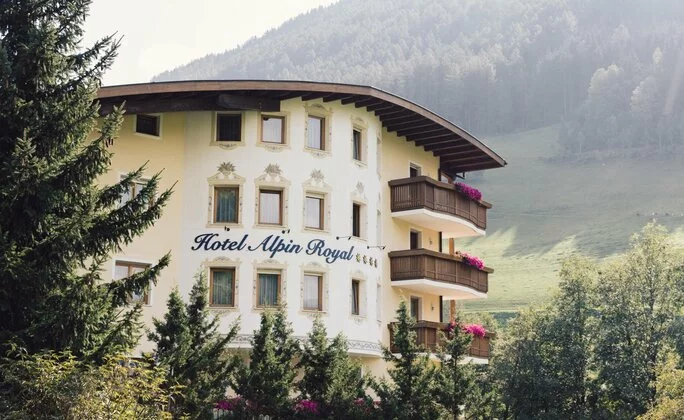 Valle Aurina Alto Adige ☆ Vivere la natura e le montagne