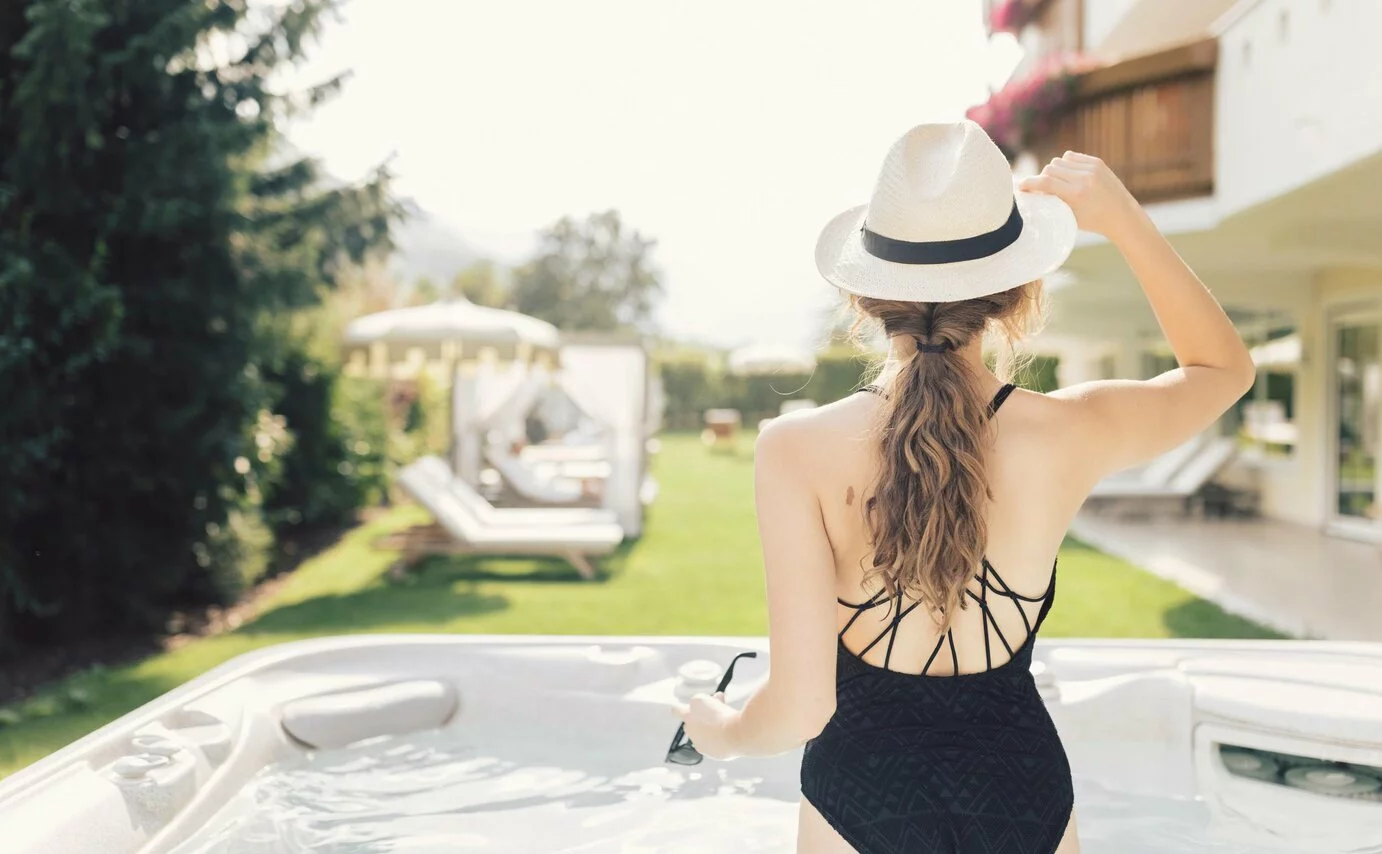 Hotel con piscina e idromassaggio in Valle Aurina